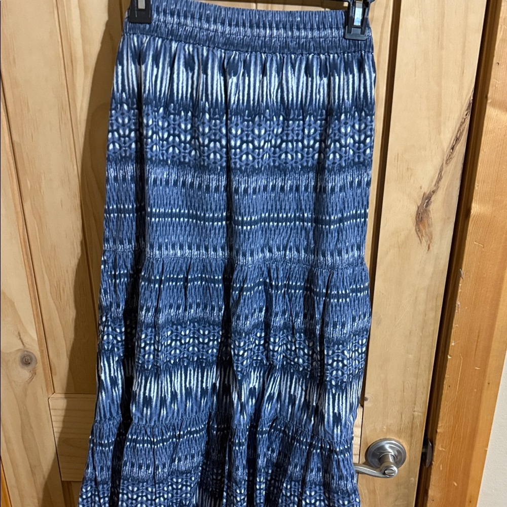 Mudd Blue Patterned Women's Skirt - Picture 4 of 4